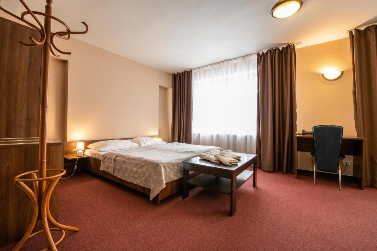Spišské Tomášovce Grand Hotel Rooms מראה חיצוני תמונה