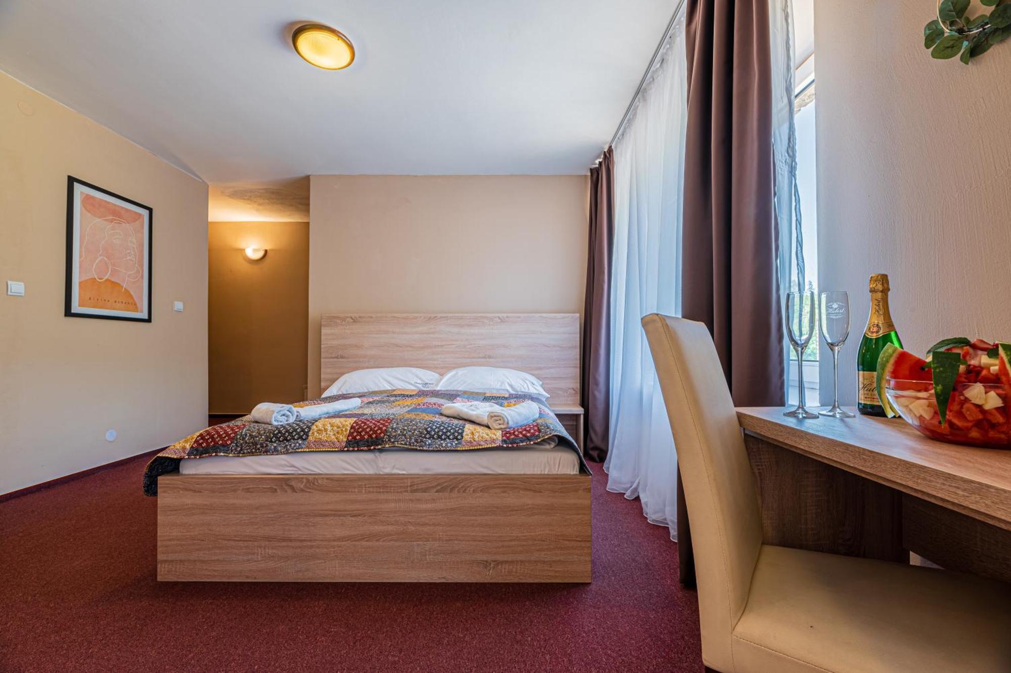 Spišské Tomášovce Grand Hotel Rooms מראה חיצוני תמונה