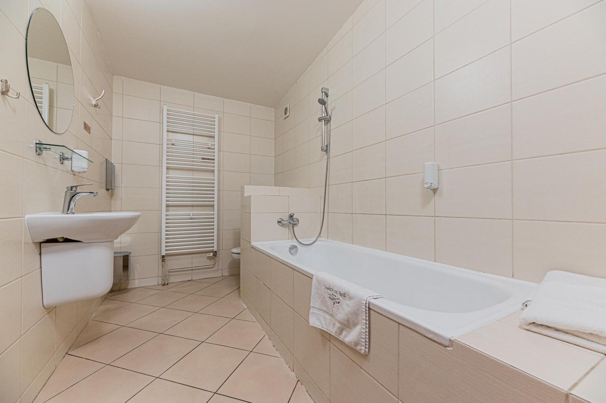 Spišské Tomášovce Grand Hotel Rooms מראה חיצוני תמונה