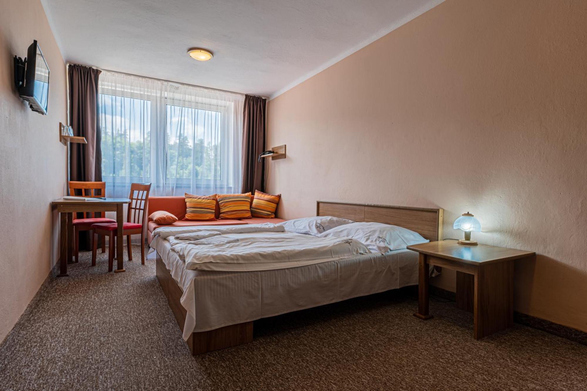 Spišské Tomášovce Grand Hotel Rooms מראה חיצוני תמונה